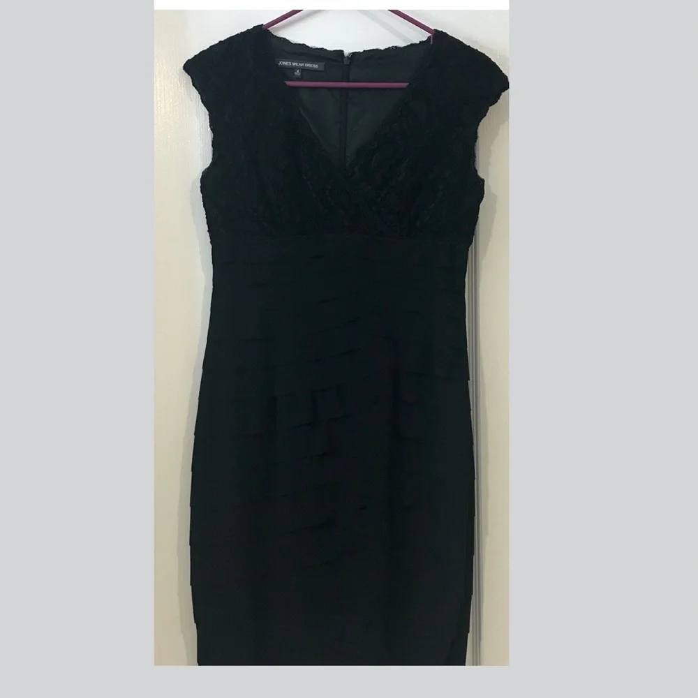 JONES WEAR Black Lace Tiered Dress/Size 4 - Picture 2 of 14